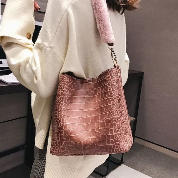 NEW ROME 2pc/set Leather Shoulder Crossbody Purse - Picture 4 of 8